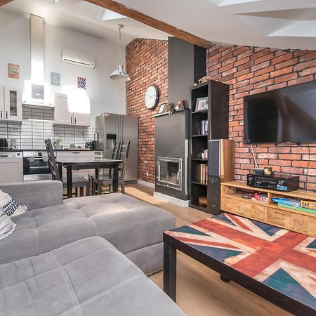 Appartement Przytulny Loft W Uroczej Okolicy à Gliwice Extérieur photo
